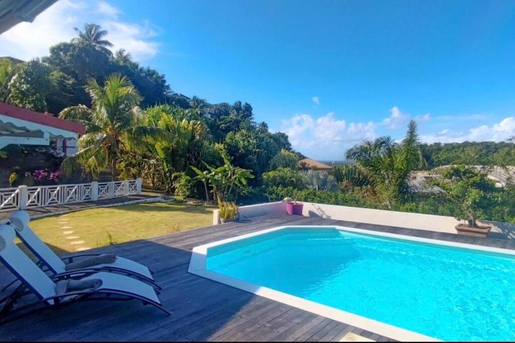 Spacieuse Villa Corossol Avec Piscine Et Jeux Exterieurs Le Gosier  Exterior photo